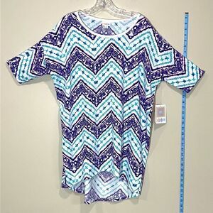 Brand New LuLaRoe Purple And Blue Flowing Top. Size Medium.